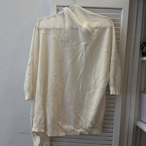 Express white slouchy cardigan - Picture 3 of 3